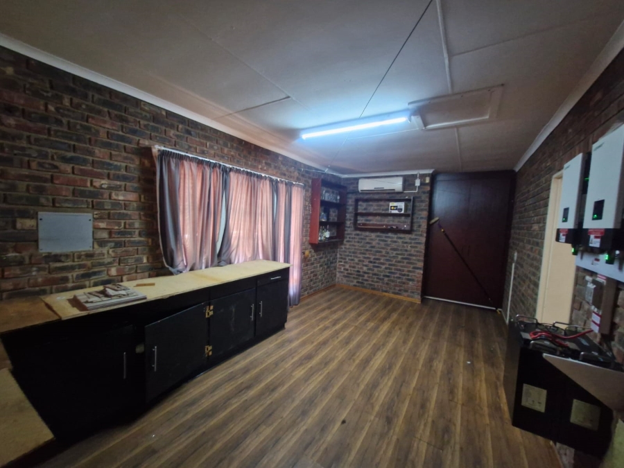 3 Bedroom Property for Sale in Kathu Northern Cape
